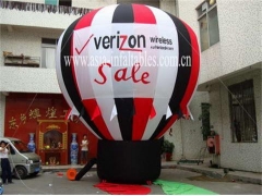 Excellent Ballon sur le toit avec bannières pour les promotions de vente