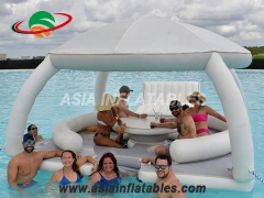 plate-forme de loisirs d'île flottante avec tente