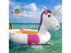 Bateau gonflable licorne