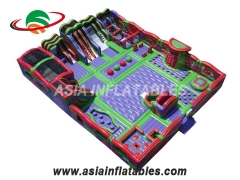 Aire de jeux gonflable pour parc d'attractions